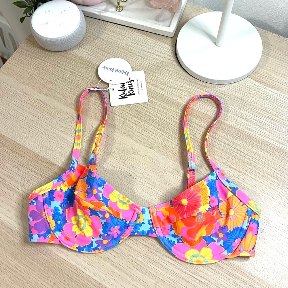 Kulani Kinis Ditzy Underwire Bra Bikini Top